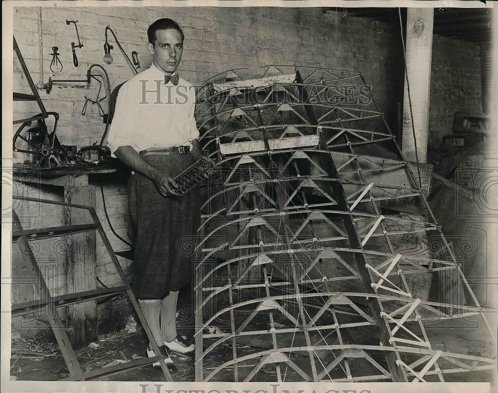 1927 Henri D.Wright build smallest plane and sell it for $500. - Historic Images