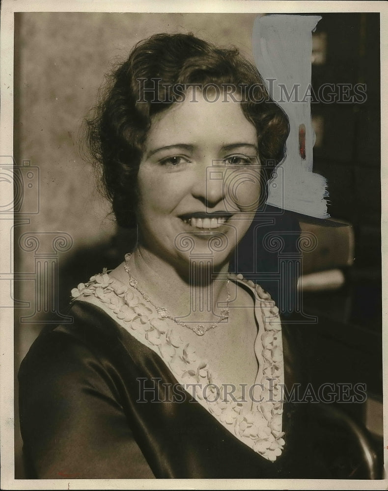 1931 Press Photo Mae Nealon, who has passed her bar exam - nea88241 - Historic Images