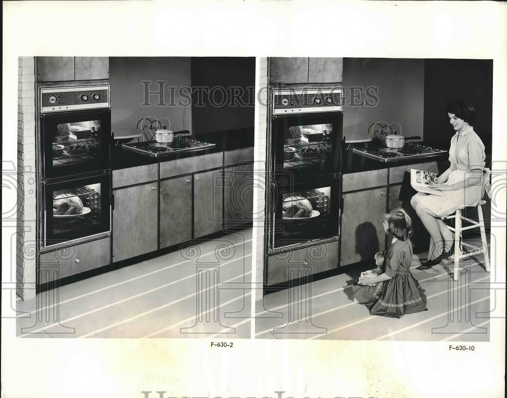 1962 New Westinghouse double oven on display  - Historic Images