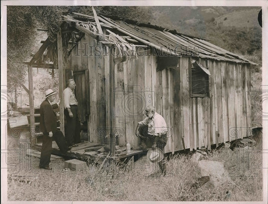 1936 Press Photo "Lucky" Blackiet & searchers look for Judge JF Crater in Calif. - Historic Images