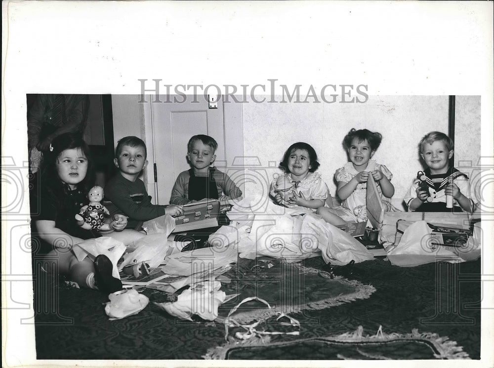 1939 G Willis,H Trickey,T Killane,L Chambers,M Fondran,D Willnarth - Historic Images