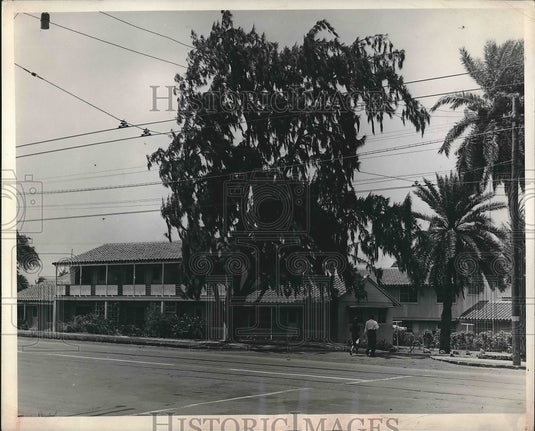 1944 Government housing projects to help ease over crowding - Historic Images