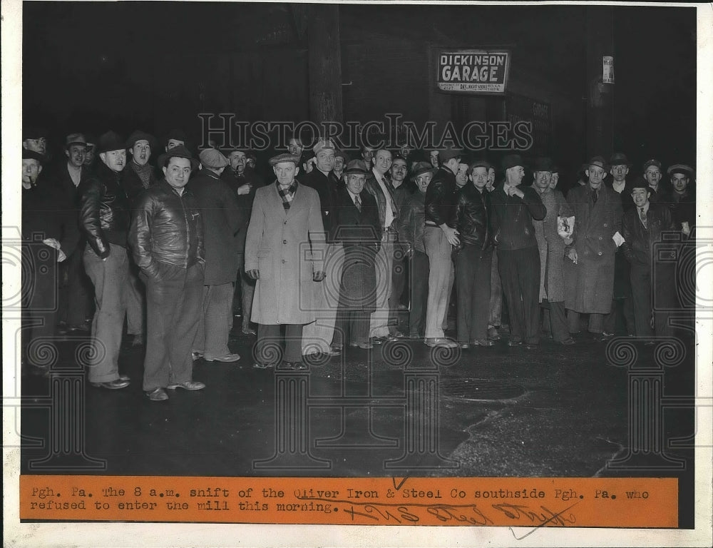 1944 Oliver Iron &amp; Steel Co workers on strike in Pa.  - Historic Images
