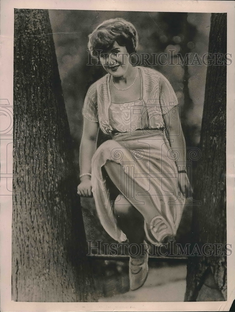 1922 William J. Wilkinson calls his wife &quot;Vain and Selfish Woman&quot; - Historic Images
