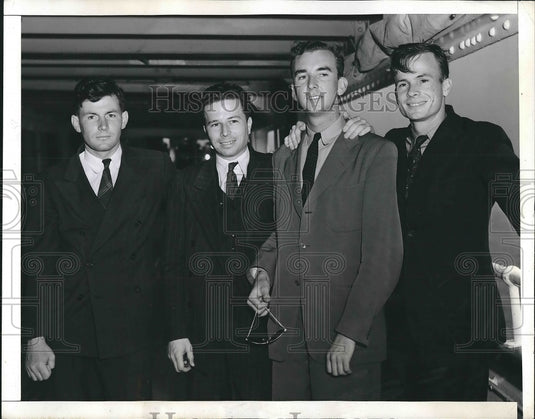 1941 US Army AF pilots, B Irvin,J Mitchell,JB Holst, J Collins Jr, - Historic Images