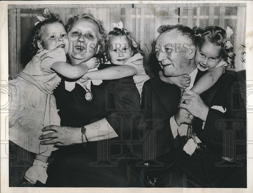 1946 Norwegian Refugees Adolph and Kitty Quist with Grandchildren - Historic Images