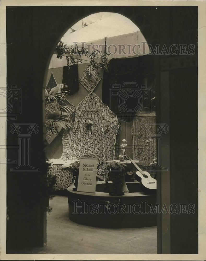 Press Photo entrance to Spanish Exhibit by the Club Galicia - nea89211 - Historic Images