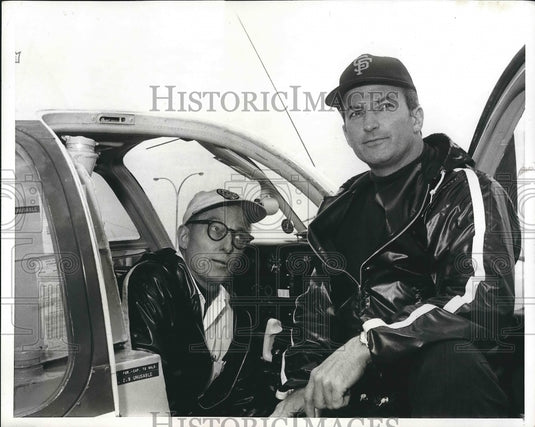 1967 Dr Francis X. Sommer & Dr John Harper, flying physicians - Historic Images