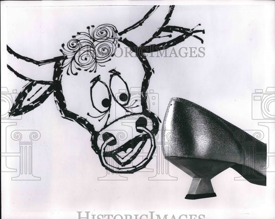 1961 Press Photo Toreador Heel of Ladies Shoe, Mears, Molded Plastic - nea89500 - Historic Images