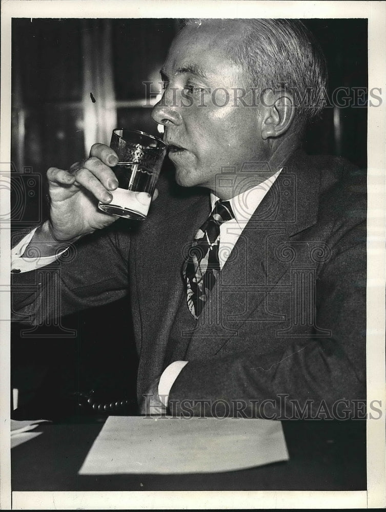 1937 Robert R Young, NY financier  - Historic Images