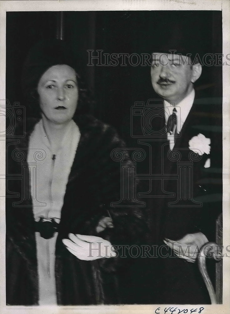 1938 William Z. Breed&amp; Mrs Miriam Hostetter, engaged  - Historic Images