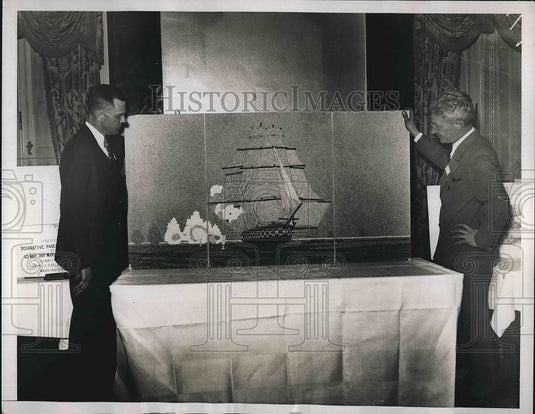 1935 Press Photo RR Lipprodt & Harbey Whipple View Reproduction - Historic Images
