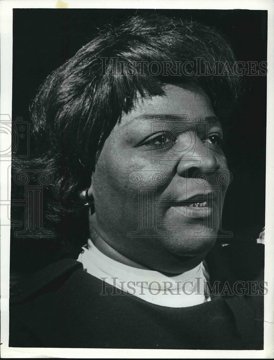 1969 Press Photo Actress Claudia McNeil - Historic Images