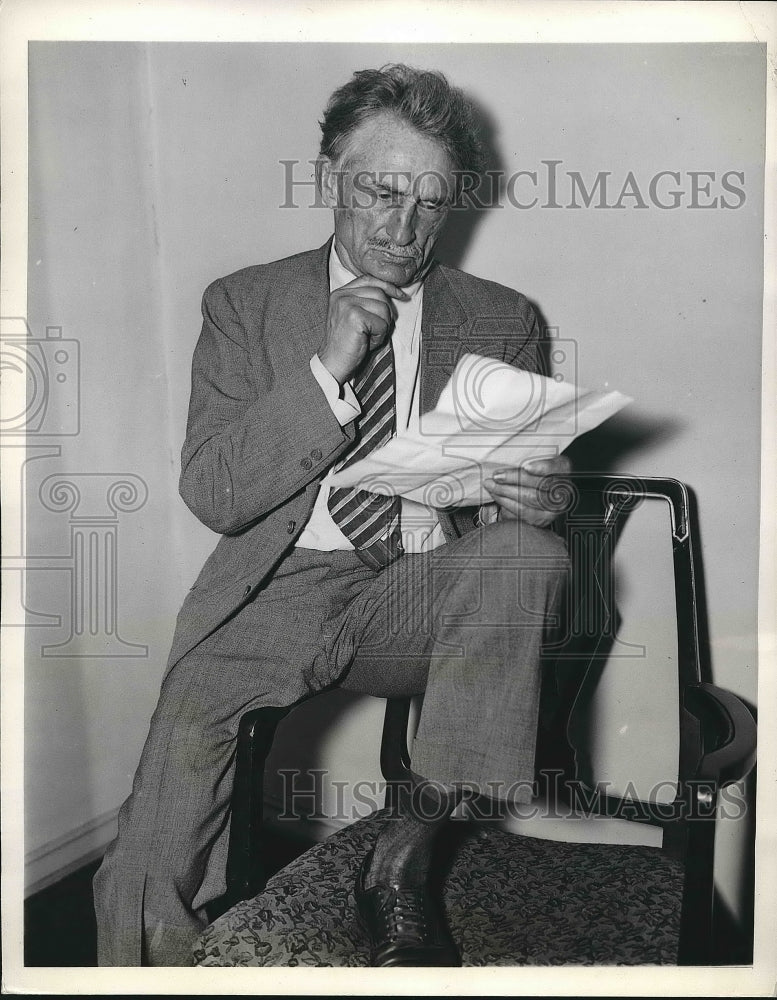 1936 Press Photo Publisher Bernarr MacFadden Reviews Plans - nea90663 - Historic Images