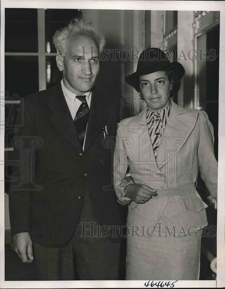 1938 Author Dr. Emil Lengyel with his wife Mrs. Lengyel  - Historic Images
