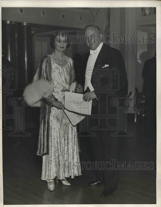 1932 Mrs. George Bolling Lee & Col. Arthur Little attend Annual - Historic Images