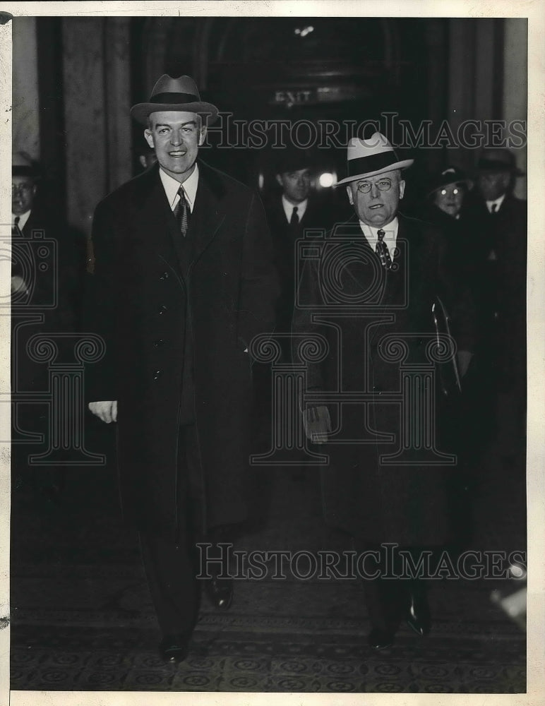 1934 Press Photo William MacCracken Jr &amp; his Atty. Frank J. Hogan - nea90695 - Historic Images