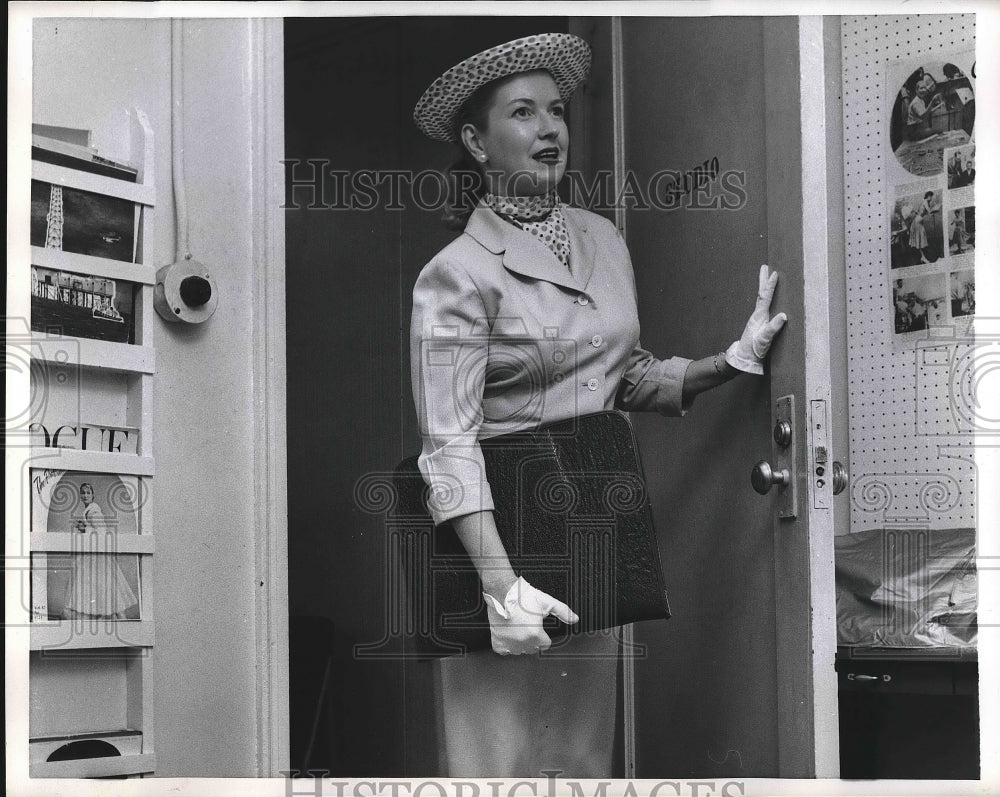 1956 Press Photo Rita Hackett, at UPI photography studio - nea90918 - Historic Images