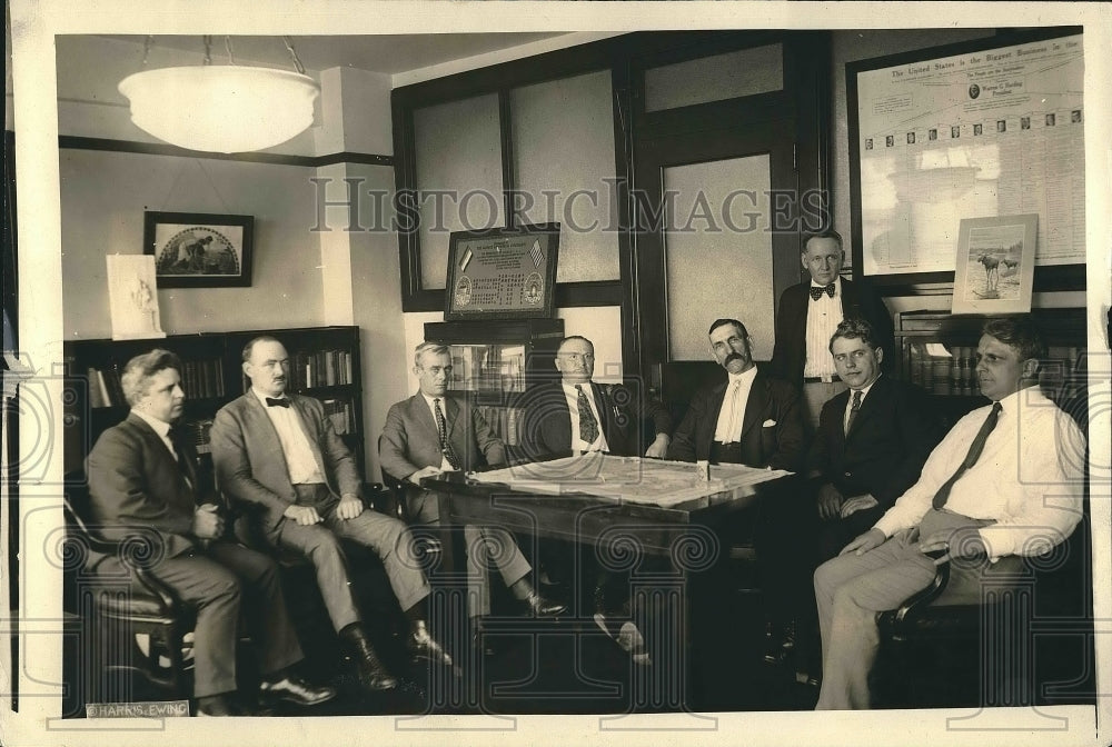 1922 Union Vessel Men Meeting with Secretary of Labor Davis Strike - Historic Images