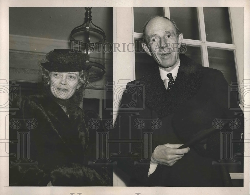 1941 Lord and Lady Halifax arrive at British Embassy in Wash. DC - Historic Images