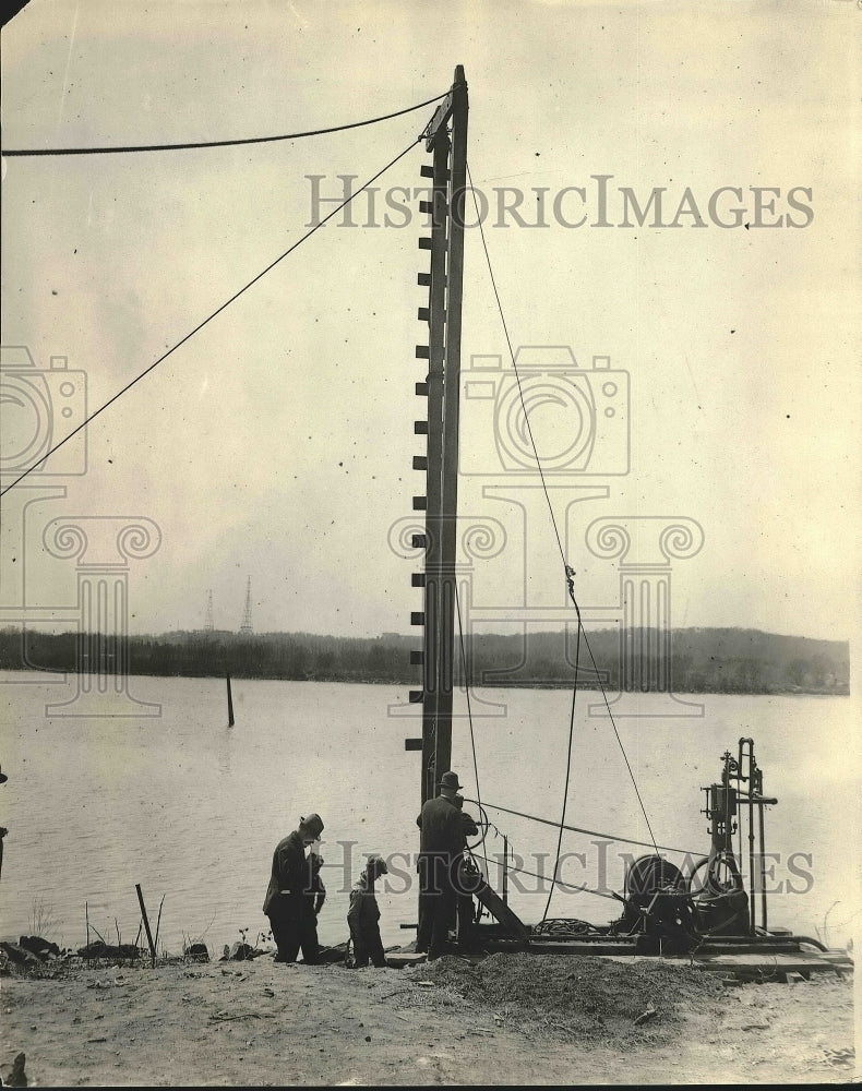 1925 start of construction of Arlington Memorial Bridge in D.C. - Historic Images