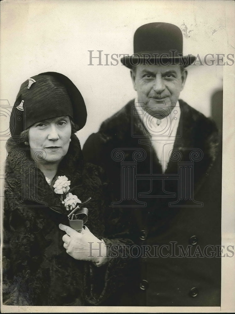 1930 Press Photo US Ambassador to Spain Ogden Hammond with Wife Sailing Home - Historic Images