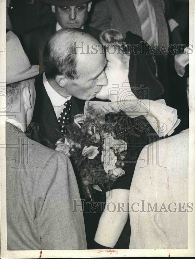 1941 Press Photo Britain&#39;s Foreign Minister Lord Halifax &amp; June Challis - Historic Images