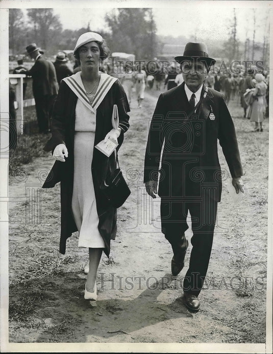 1933 Mrs Francis Hitchcock & father in law Thomas Hitchcock - Historic Images