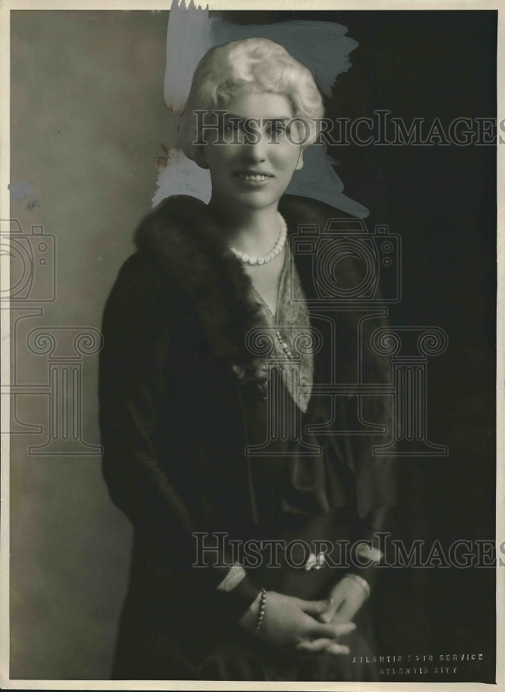 1936 Mrs Alexander M. Hadden, pres. gorls Service League  - Historic Images