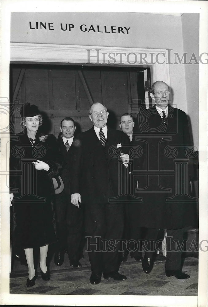 1942 Lord Halifax and Lady Halifax in N.Y. City Police Headquarters. - Historic Images