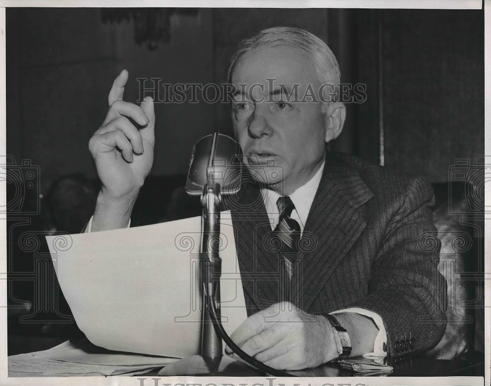 1947 Chairman of Chesapeake &amp; Ohio RR Reads Statement to Committee - Historic Images