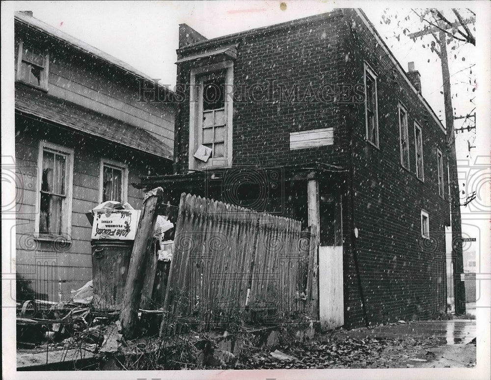 1968 Abandoned Building 9428 Buckeye - Historic Images