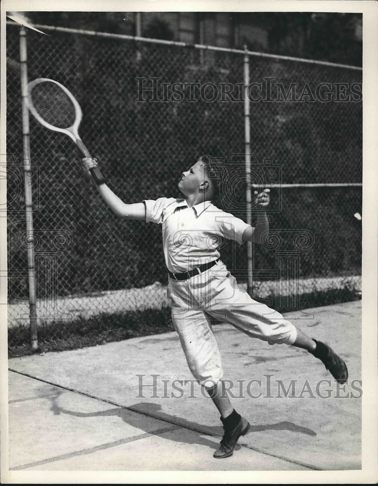 1937 Warren Rees Plays Tennis at Lederwood Park  - Historic Images