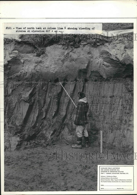 Press Photo View of North Bank showing Bleeding of Stratum at Elevation. - Historic Images