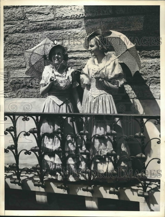 1935 Rehearsal of "Pirates pf Penzance"  - Historic Images