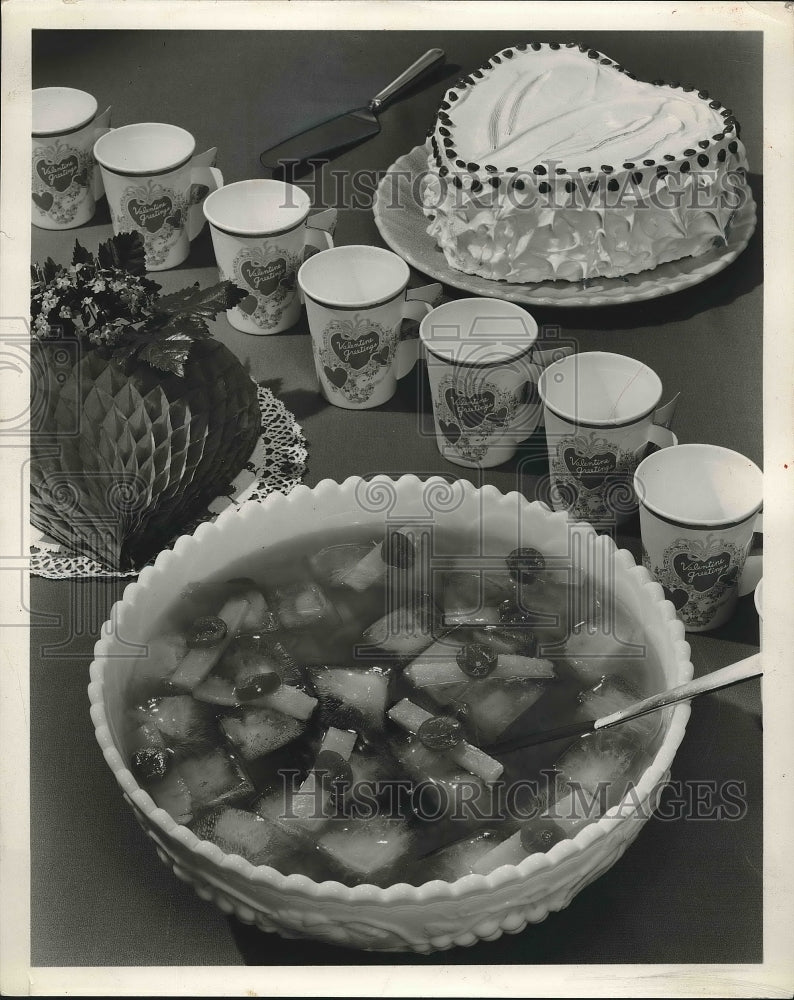 1957 Lemon Flake Valentine Cake  - Historic Images