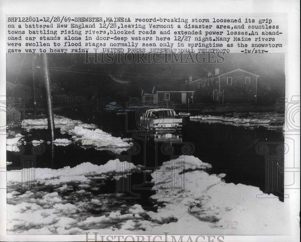 1969 Brewster Miane Record breaking Storm  - Historic Images