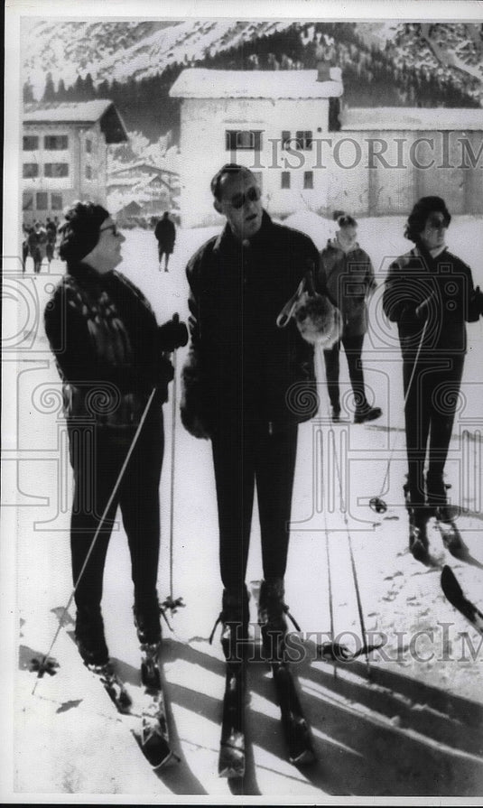 1964 Press Photo Queen Julianna Prince Bernhard Netherlands - nea92050 - Historic Images