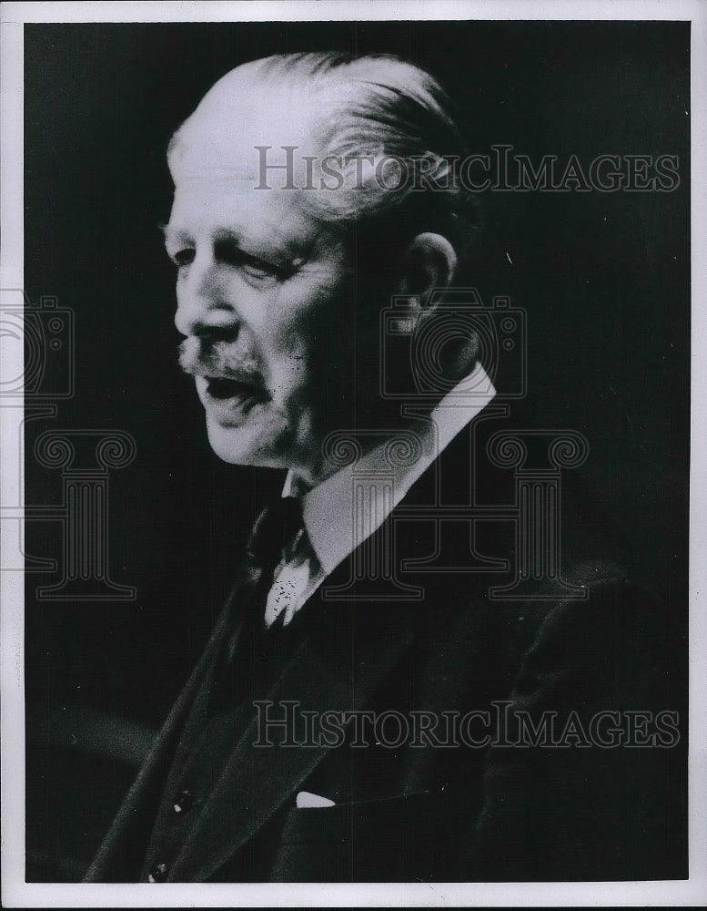 1957 Harold Macmillan Prime Minister of Britain  - Historic Images