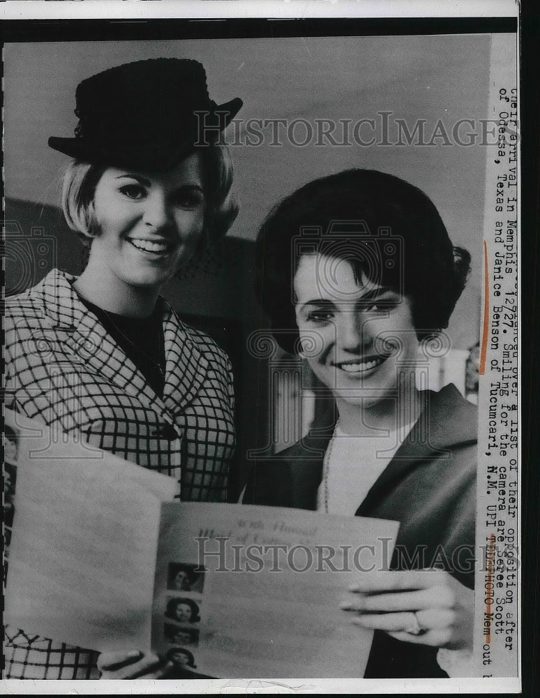 1963 Women in Memphis Seree Scott and Janice Benson  - Historic Images