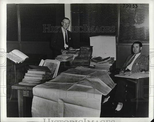 1942 Press Photo Air Corps pilot Major Ralph Brownfield and E. C. DuVal - Historic Images