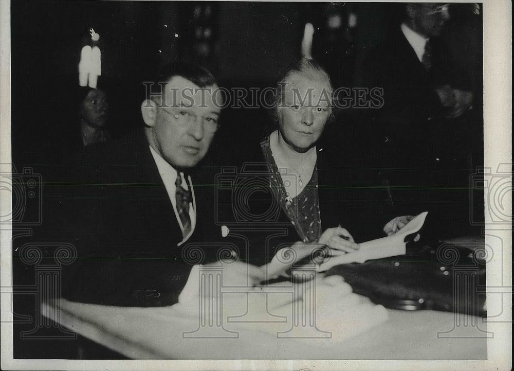 1931 Press Photo Suspended School Supervisor Marian Batchelder Rein with Lawyer - Historic Images