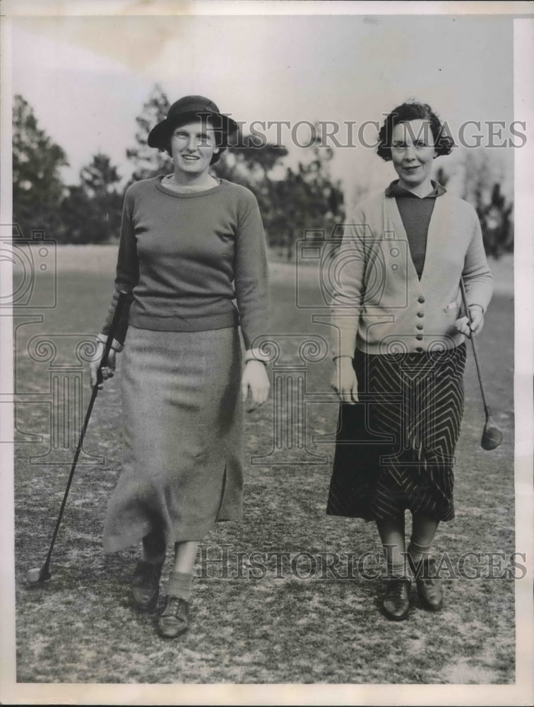 1936 Mrs. Samuel Hebron, Mrs. John Friday golfing at Pinehurst - Historic Images