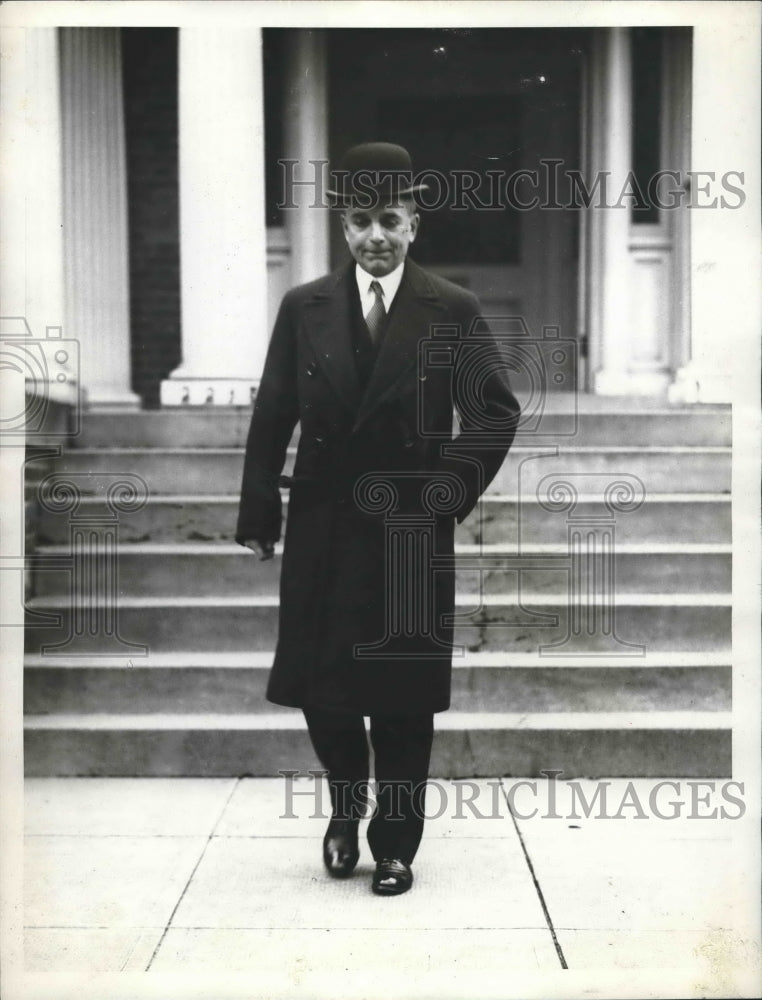 1930 Press Photo Attorney General Mitchell Leaving Taft Home After Inquiry - Historic Images