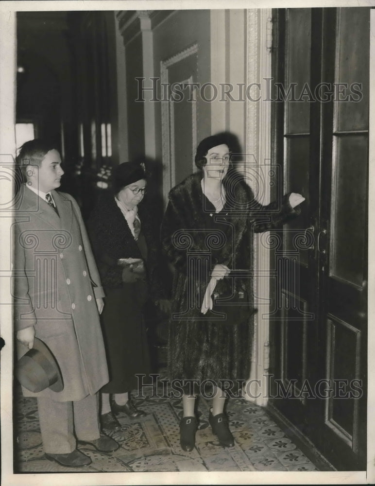 1932 Press Photo Mrs. Ogden Mills Wife Of Secretary Of Treasury Ogden Mills - Historic Images