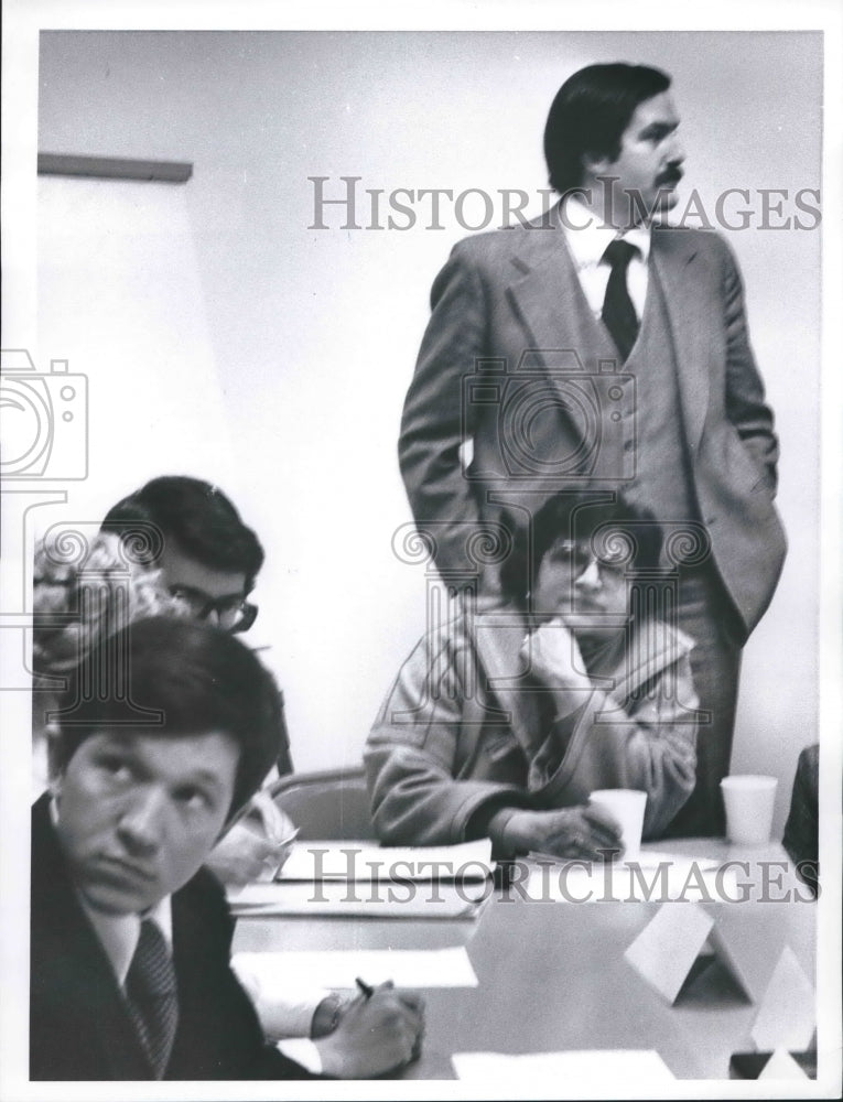 1978 Press Photo Councilman William Sullivan and Dennis Kueinick - nea93298 - Historic Images