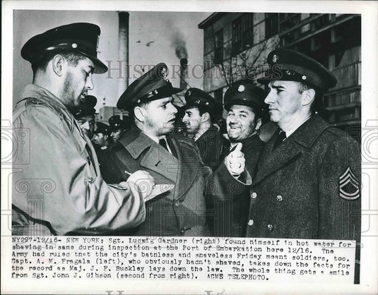 1949 Sgt Ludwig Gardner Inspection Port Embarkation New York - Historic Images