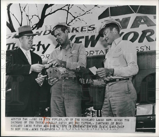 1950 Billy Davis Red Tipton Highland Lakes News Truck Drivers Austin - Historic Images