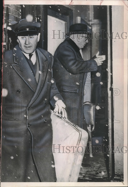 1954 George Szell at Metropolital Opera house in NYC  - Historic Images
