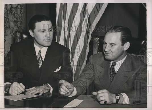 1941 Tommy Loughran, retired undefeated light - Historic Images